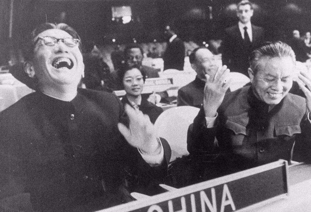 结局|外交部长乔冠华,曾6次出任中国代表团团长,晚年的结局怎么样