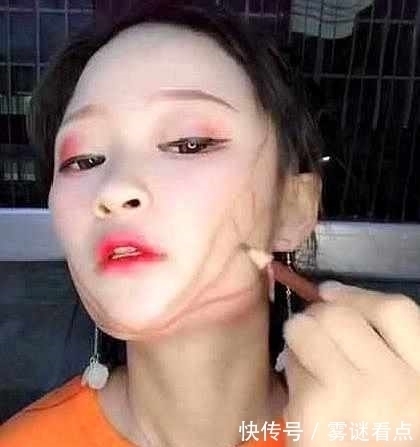 整容|女孩徒手打造一个“瓜子脸”,当她一低头,网友:堪比整容!