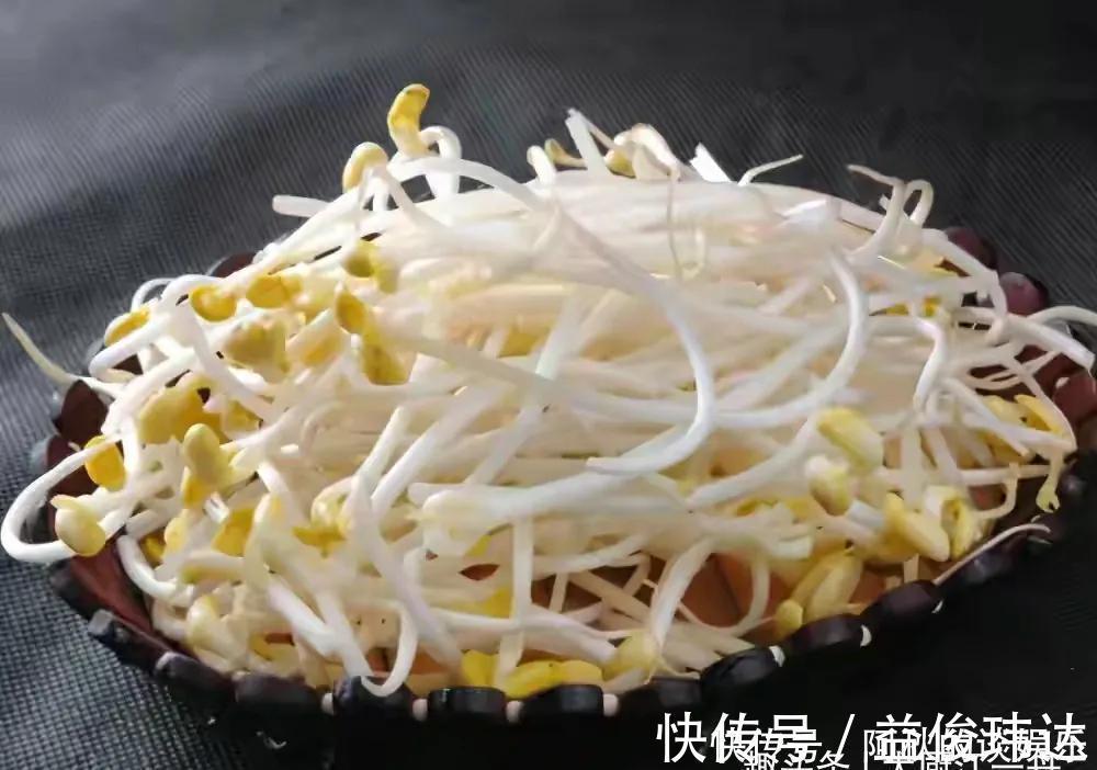 精盐|家里老保姆,教我炒豆芽的3个诀窍,豆芽脆嫩不出水,你不学吗?