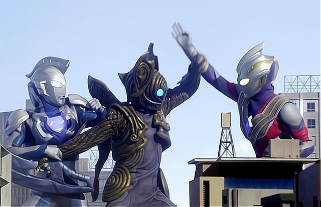 奥特曼|《特利迦奥特曼》遥辉走后,另一人物身份揭晓,和迪迦同一个世界