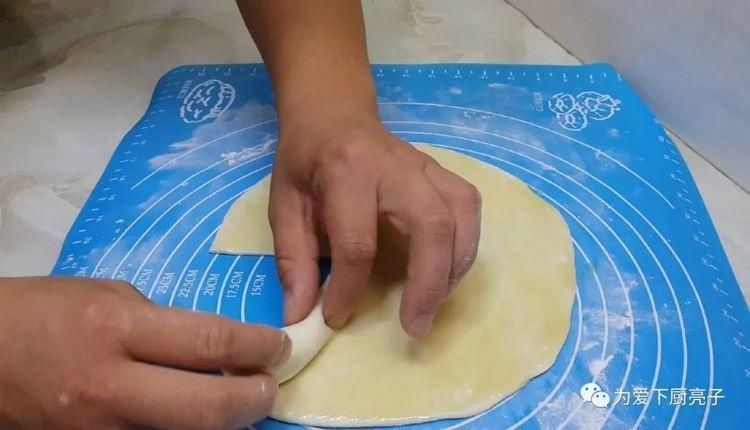 馒头|烙饼这么做太香了,开水一烫,张张柔软又劲道,学会天天不起早