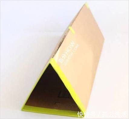纸板|生活家:家里鞋子多放不下?教你几个简单的自制鞋架!