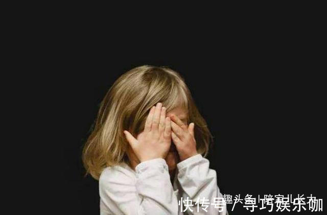 姓氏|“李”姓爸爸喜得爱女,给女儿起了个温柔的名字,老师却不愿叫