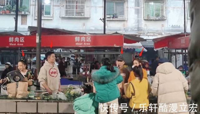 佟丽娅黄渤陈赫等菜市场录节目,丫丫化身“水果西施”真人超美