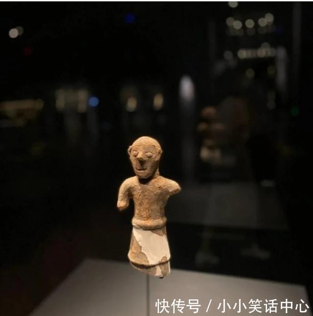 |今日笑话:关于前任,男生和女生不同看法