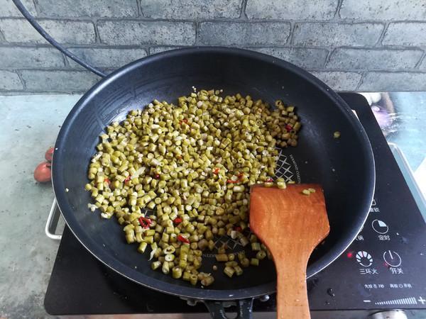 焙干|吃了几十年终于知道，它是“天然叶酸”，1块5一斤，女人要多吃