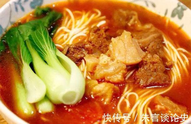 阴雨天不想出门，给孩子做的主食，爽口滑嫩汤浓味美，吃了还想吃