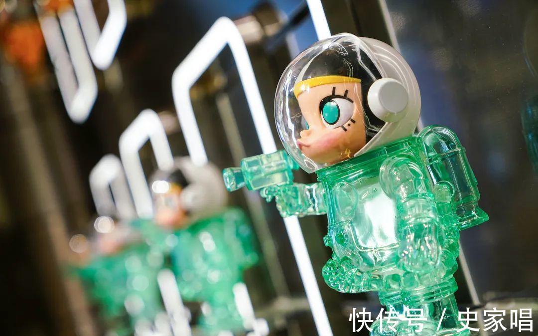 ip|潮玩的退潮之路：盲盒的头牌快“药丸”了