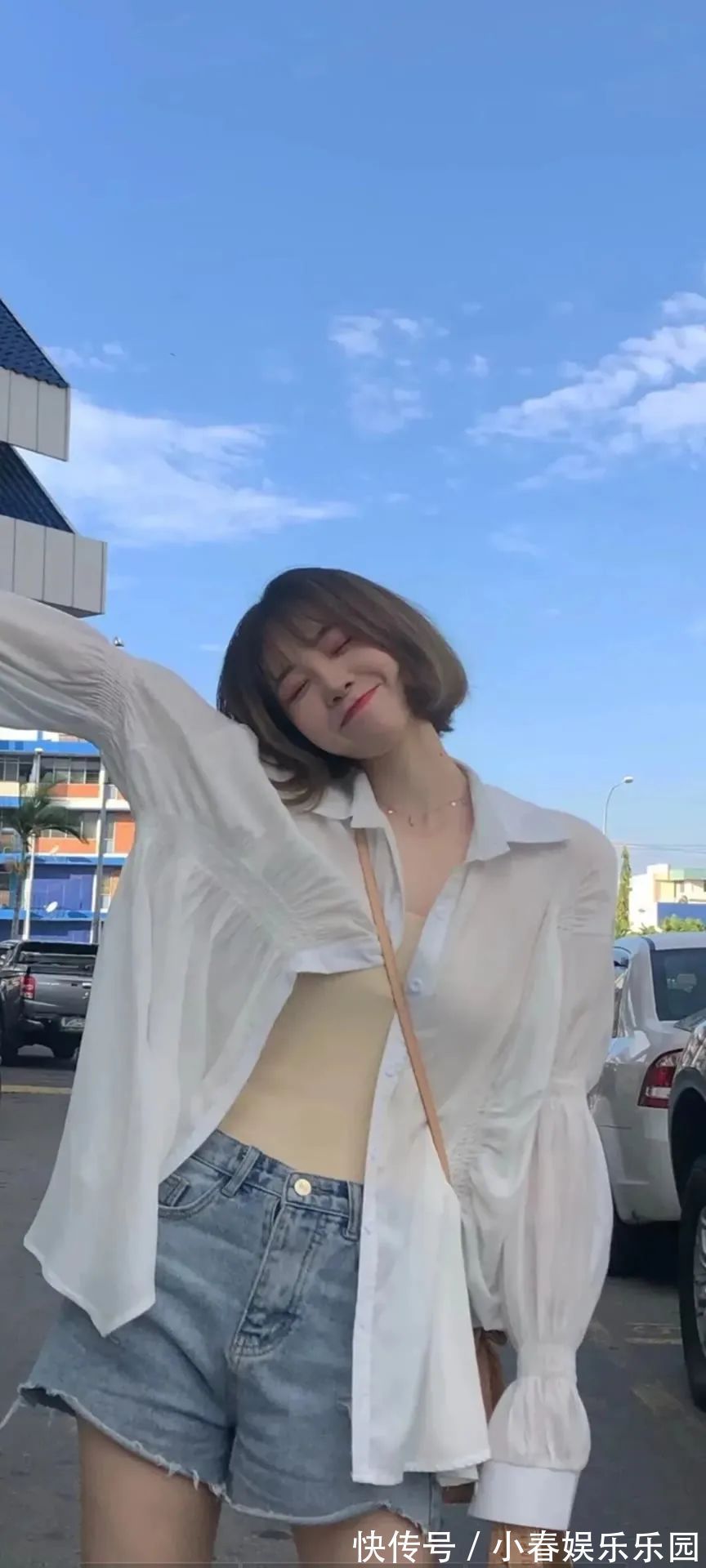 小姐姐壁纸丨一声梧叶一声秋,一点芭蕉一点愁,三更归梦三后