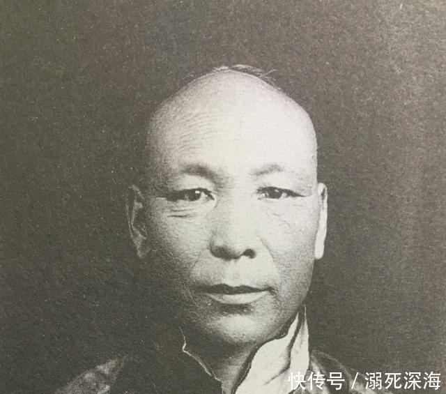 精神|别被电视剧骗了,古代太监的“身份证”照片,个个精神矍铄