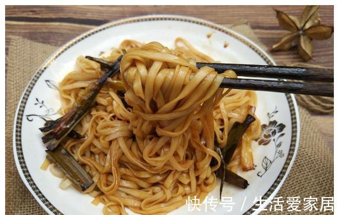 小白|葱油拌面怎么做才好吃？把握好料汁比例，小白也能做出美味的拌面
