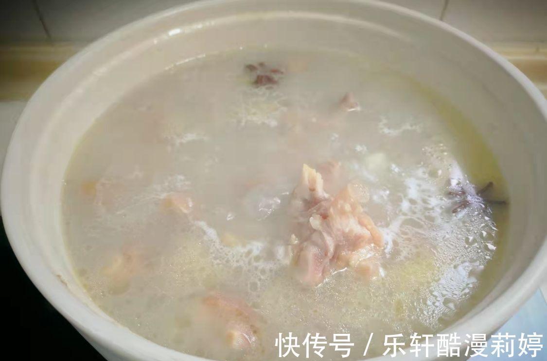 冬天，少吃鸡肉多吃它，比牛羊肉温和，热乎乎炖一锅，吃着真香啊
