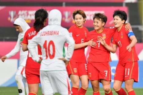 女足|水庆霞要警惕了!女足竞争对手2-0击败卫冕冠军,如今成小组第一