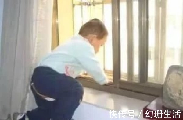 称赞|4岁孩子从楼顶坠落,妈妈竟然不准人抱,医生称赞其聪明!