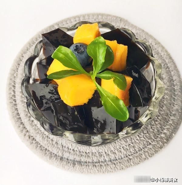 美味|三伏天这甜品要多吃，几块钱能做一大锅，清凉爽滑，美味又解暑