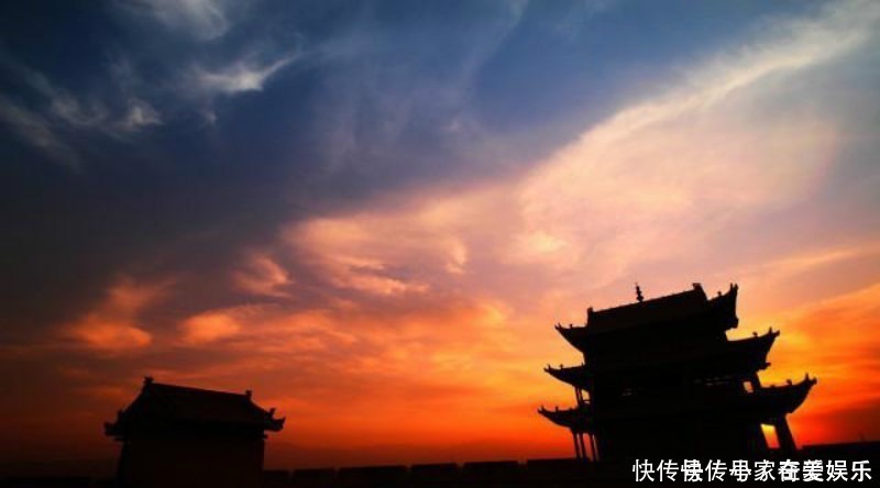 落魄|朱元璋作诗一半写不下去,落魄秀才随口吟出后两句,从此平步青云