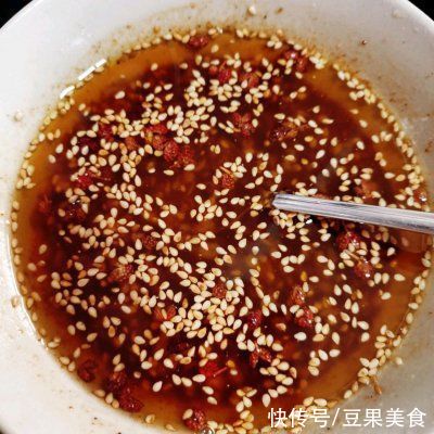 秘制黄瓜拌牛肉～大饭店的味道