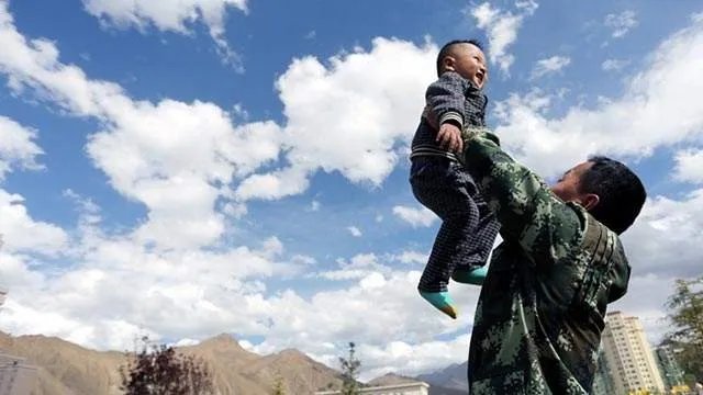 独立|这就囧了，军娃教育