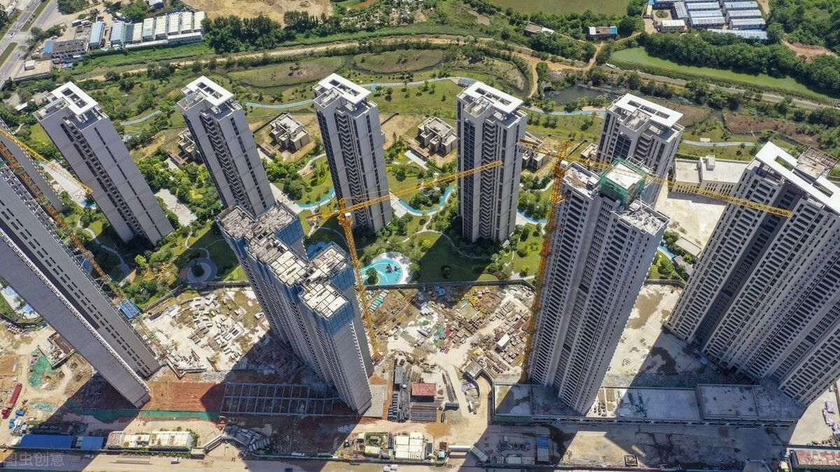 买房|没等到房产税,“房东税”先来了,炒房客、投资者会抛售房产吗