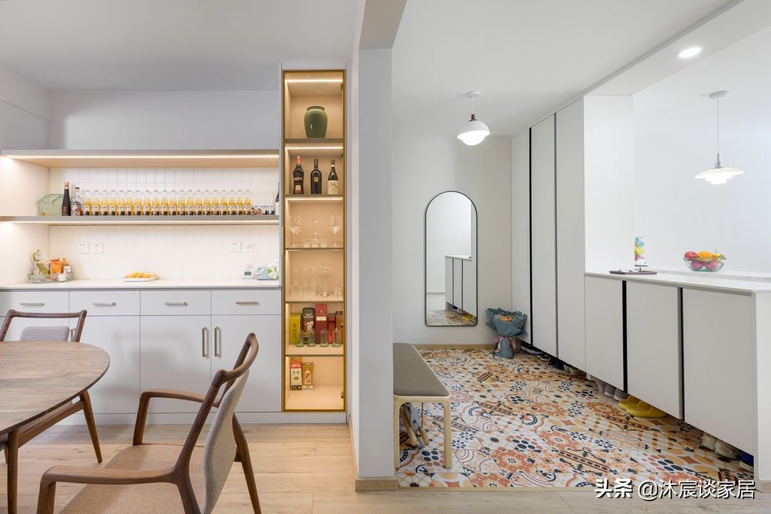 实用|她家不做吊顶也不做背景，不断给空间“减负”，真是越简单越好看