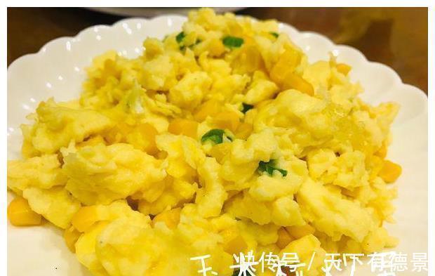 一家三口的晚餐,在朋友圈火了,网友:拒绝精致穷,不剩菜不浪费