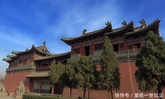 皇帝|皇帝驾崩太子不愿继位，大臣强迫他勉强登基，后人：精神病皇帝