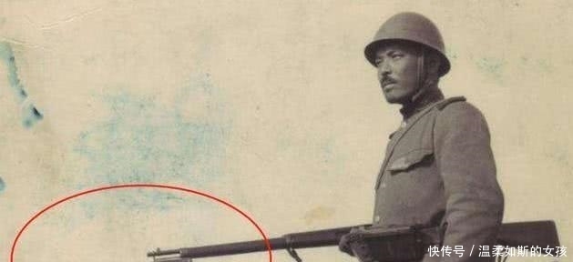 鲜为人知|二战时,日军步枪刺刀上为何带一个钩子?鲜为人知!