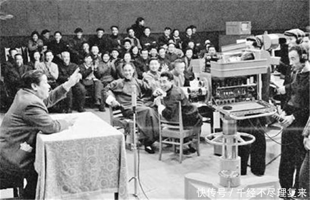 汇集|真正的第一届春晚,汇集钱学森、老舍、巴金、梅兰芳、郭沫若等