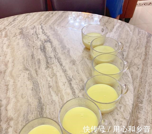 柔昊琳琪|椰奶玉米汁，一股香浓玉米香气，扑鼻而来！