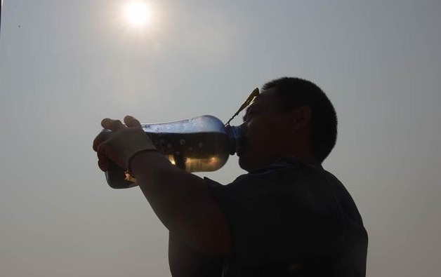 血糖|83岁老中医控制血糖很简单,家中常备1红,助你走出“糖人街”