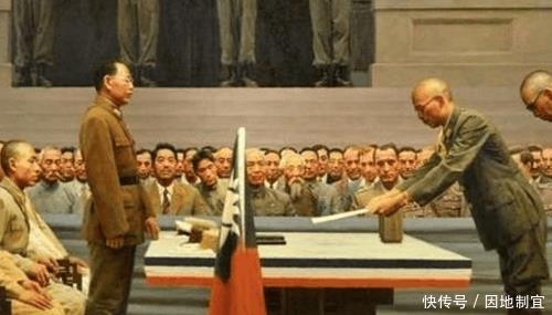 公交|溥仪坐公交被认出 有人跪地大叫皇上 溥仪13个字众人无言!