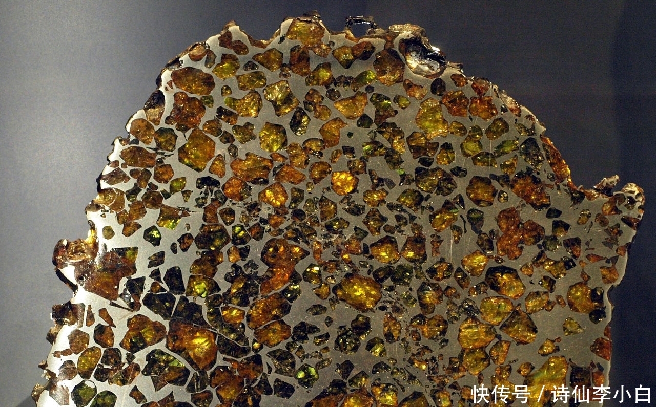 航天器 科普:浙江嘉兴上空掉下不明物,伴随巨响砸出大坑,可能是什么?