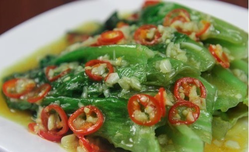 分钟|生菜不炒才更好吃,大厨教你2分钟做一道蚝油生菜,比肉都受欢迎