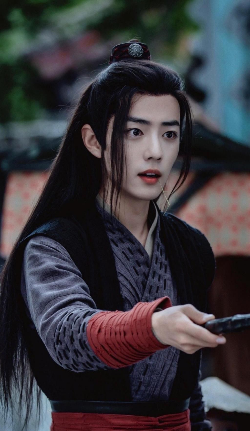 天官赐福|很多人都说肖战适合出演《天官赐福》电视剧，他愿意出演吗？