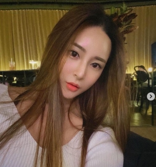 强壮|辣妈健身房撸铁多年肌肉强壮，自律的人实在是太强悍了！