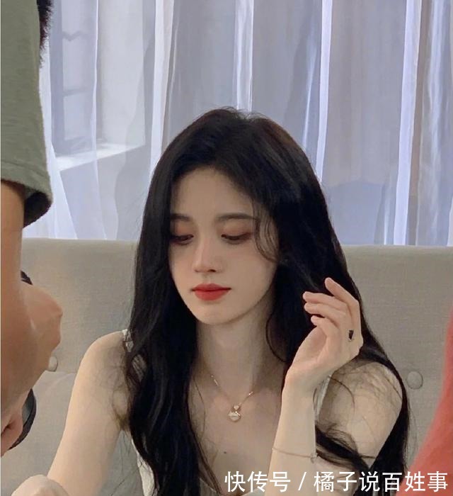 法式刘海|脸型不同适合的刘海也不同,剪对好看翻倍,看你最适合什么刘海!