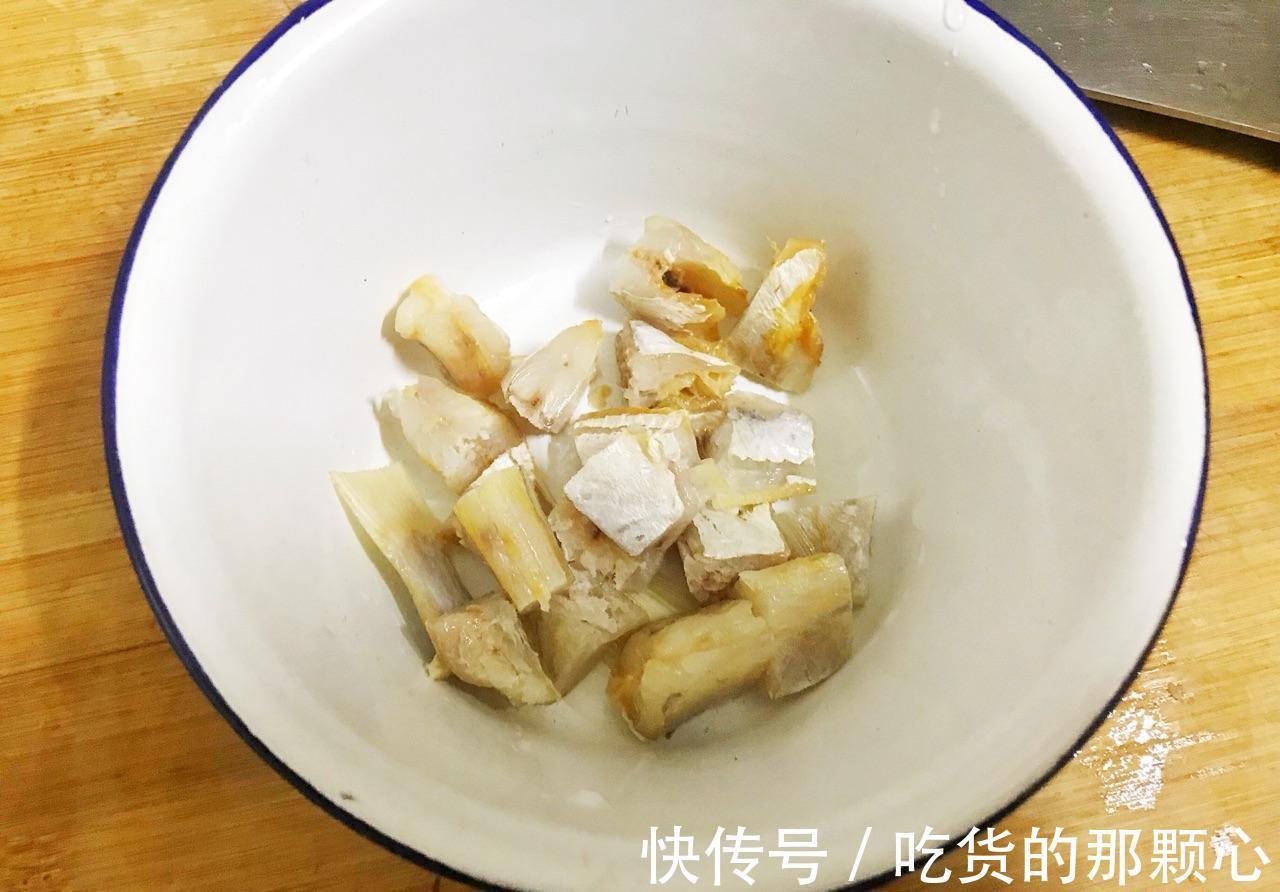 咸鱼|一道风味十足的咸鱼茄子煲，咸香下饭，吃过一定忘不了
