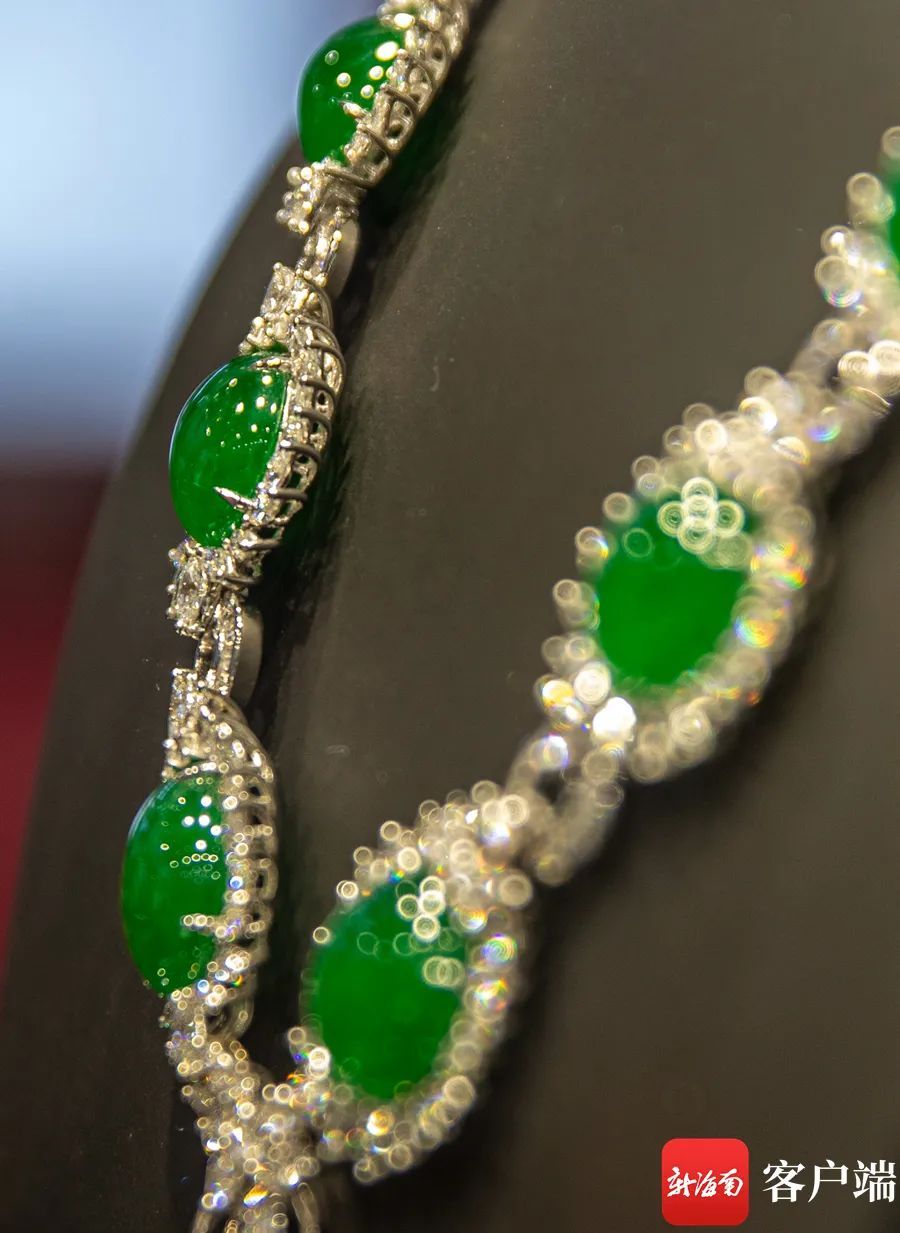 一颗宝石，265刻面，创吉尼斯世界纪录！