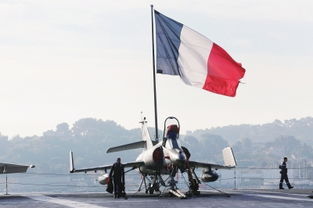 法国人|二战法国敦刻尔克级的330舰炮，性能可比肩俾斯麦的380舰炮