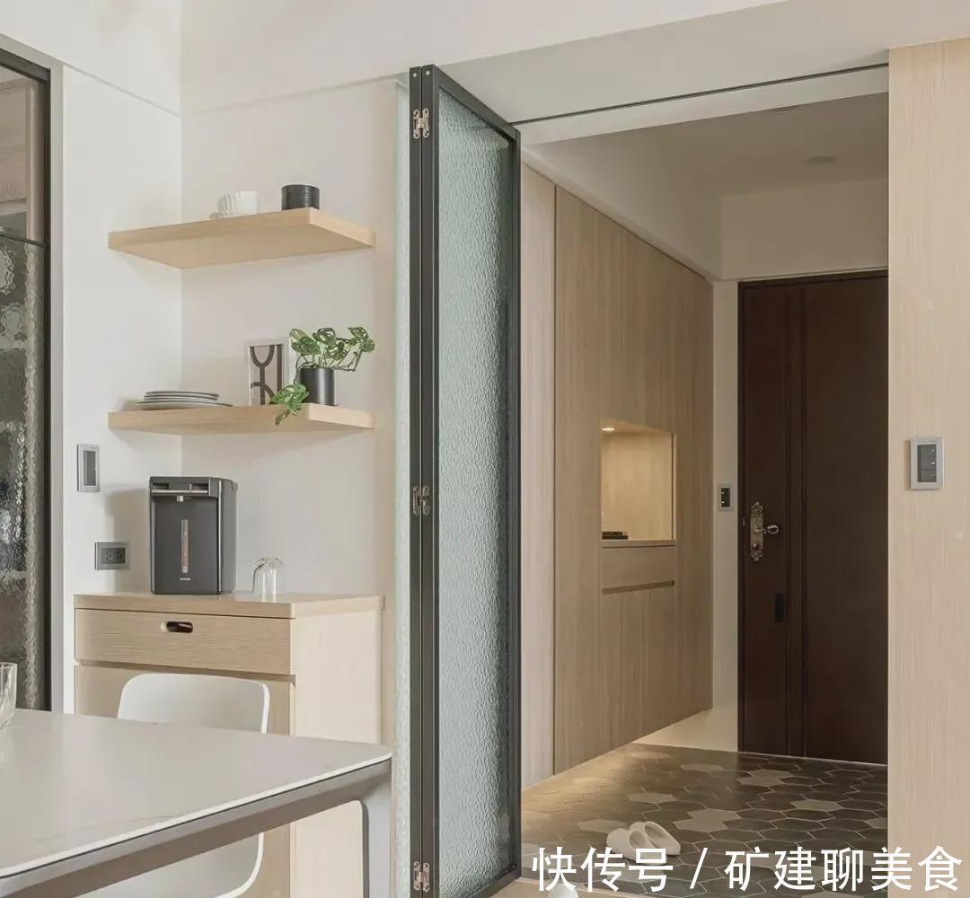 黑铁|套内仅73㎡,全屋堪称“教科书式”装修,日子过得清爽又干净!