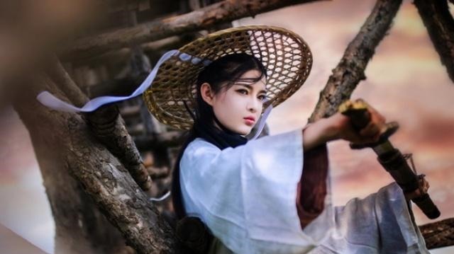 王氏!推荐5本历史文现代青年回到了大唐贞观年间,干着衙门差事