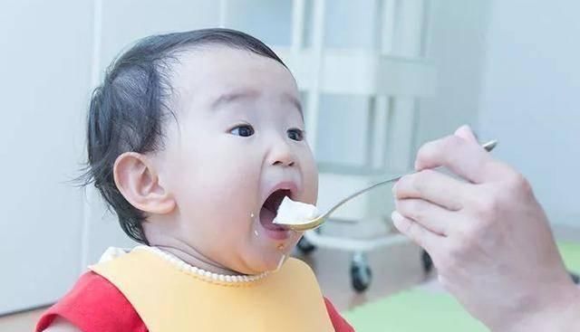 耐受|刚百天的孩子,大半夜哭闹,吓到爸妈,儿科医生幸好你俩没大意