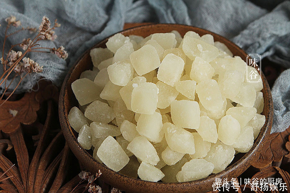 冬天此果皮是个宝,做成小零食,润喉止咳又美味,全家都爱吃