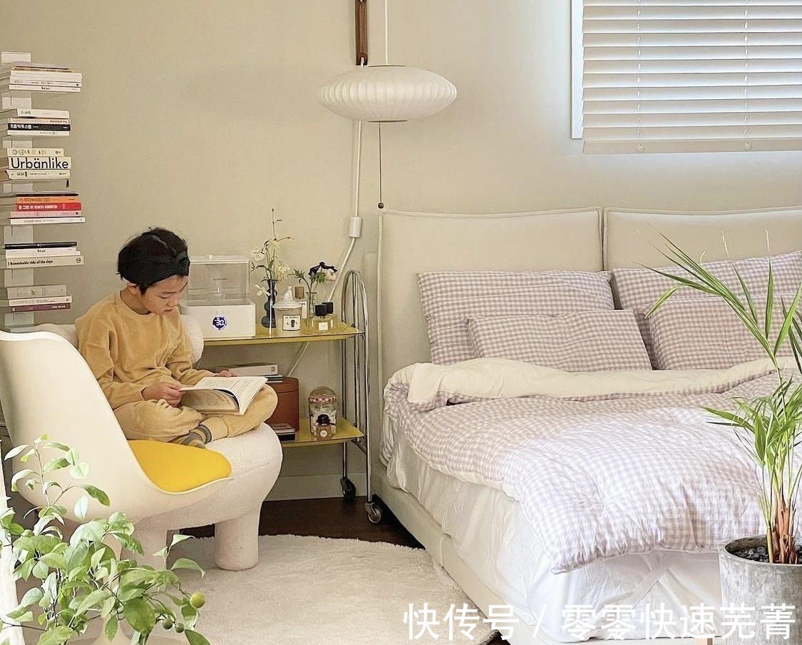 这位韩主妇，一天带俩娃，她依旧让屋子干净不乱，这生活真的棒！