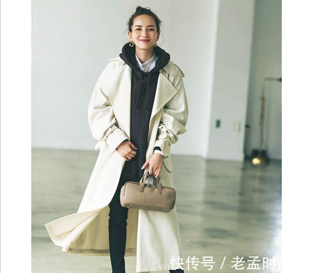 卫衣 要打造出年轻感就得多穿卫衣,学会这样挑选和搭配,时尚又减龄