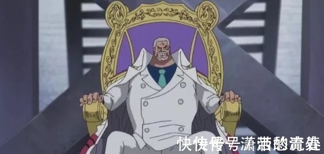 伸伸手|海贼王顶上5人伸伸手就能救走艾斯,神秘人雷利不救我也不救