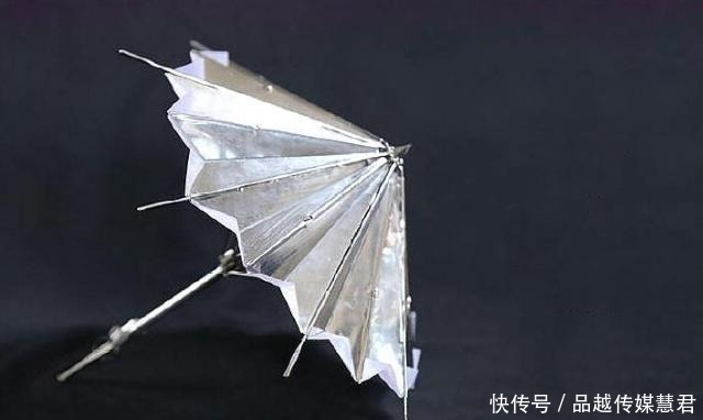《全职高手》千机伞的十二种形态，每一种形态都不简单！
