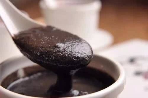 如果世上只剩下这4种黑色食物,你会吃哪一种网友果断第二