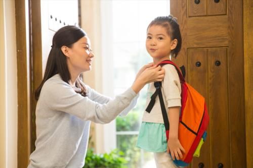 幼儿园秋季招生已开始，公立和私立不知怎么选？过来人经验借鉴下