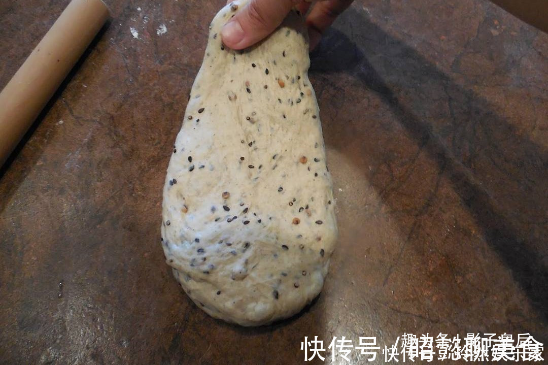 比馒头简单,比包子好吃,我家隔三差五做一次,一出锅就抢光!